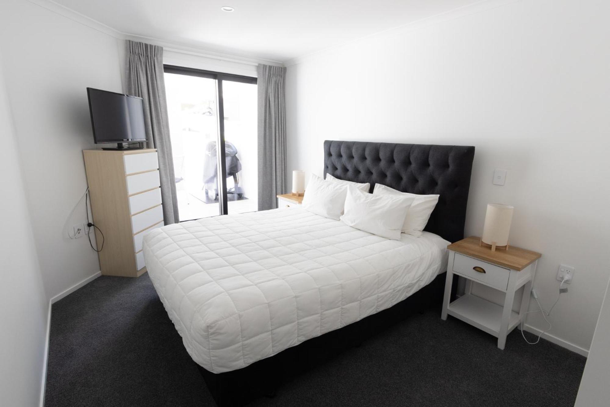 Belle Mer Beachfront Apartments - Self Serviced マウント・マウンガヌイ エクステリア 写真